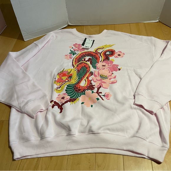 NWT women’s pink floral dragon sweatshirt - Picture 7 of 10